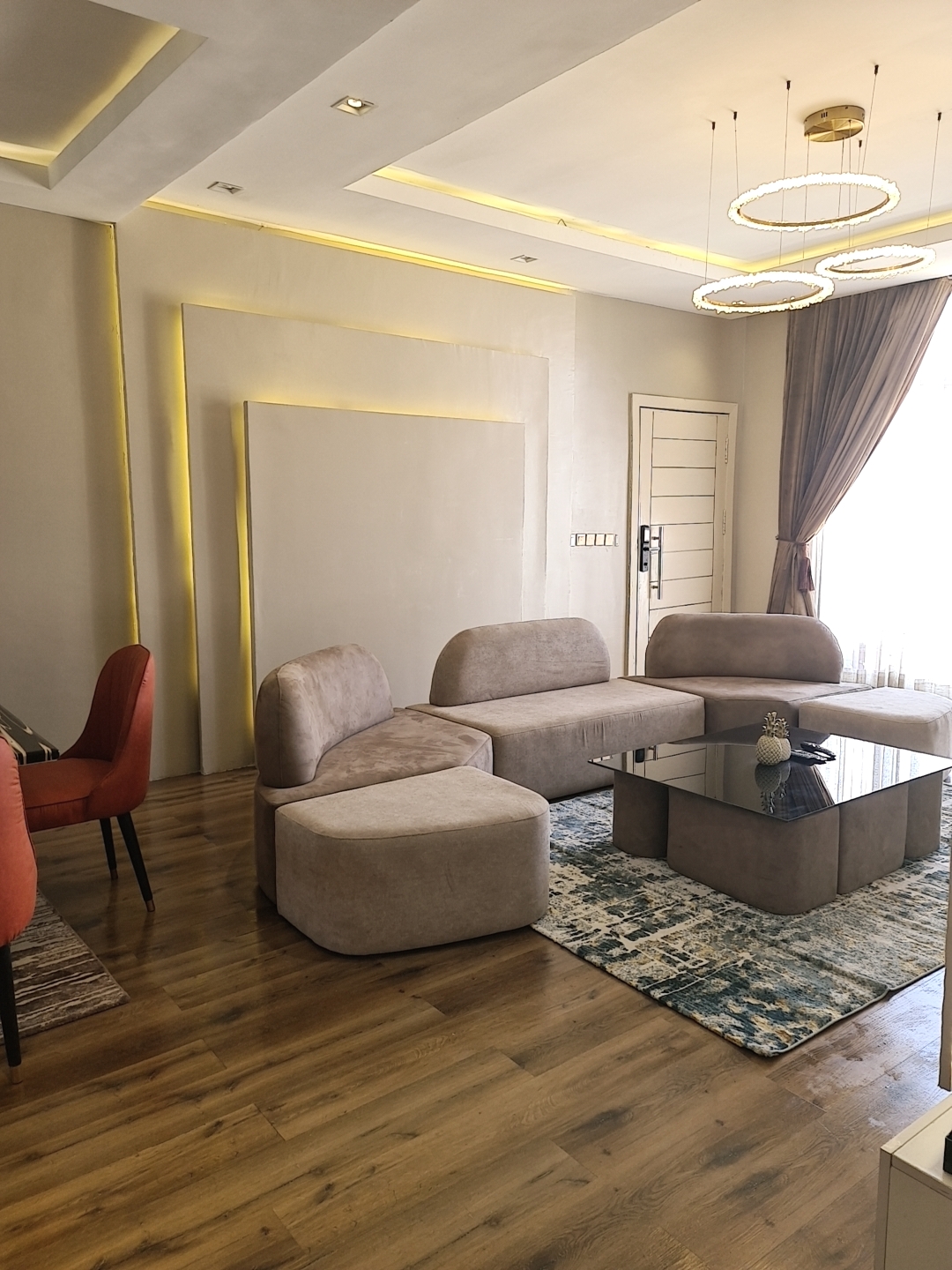 room-thumbnail